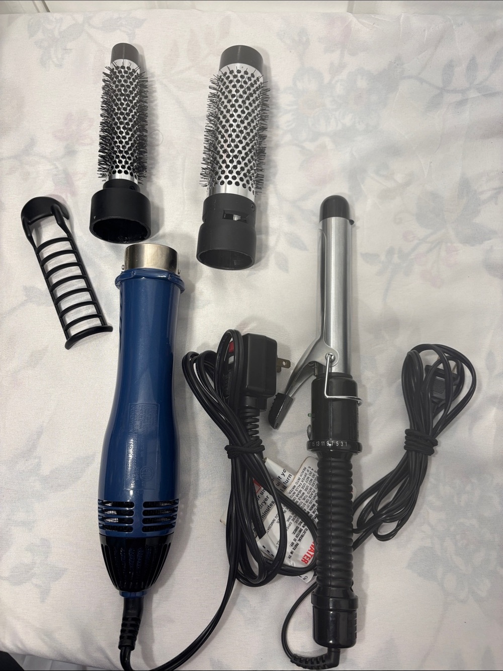 Revlon Ionic Blue Hot Air Styler & Conair Curling Iron Set - Blue (Bundle) - Picture 2 of 3